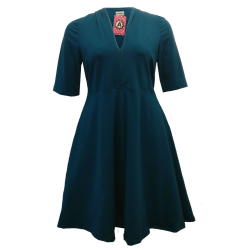 Takasaki petroleum. Kjole i store størrelser fra Amamiko