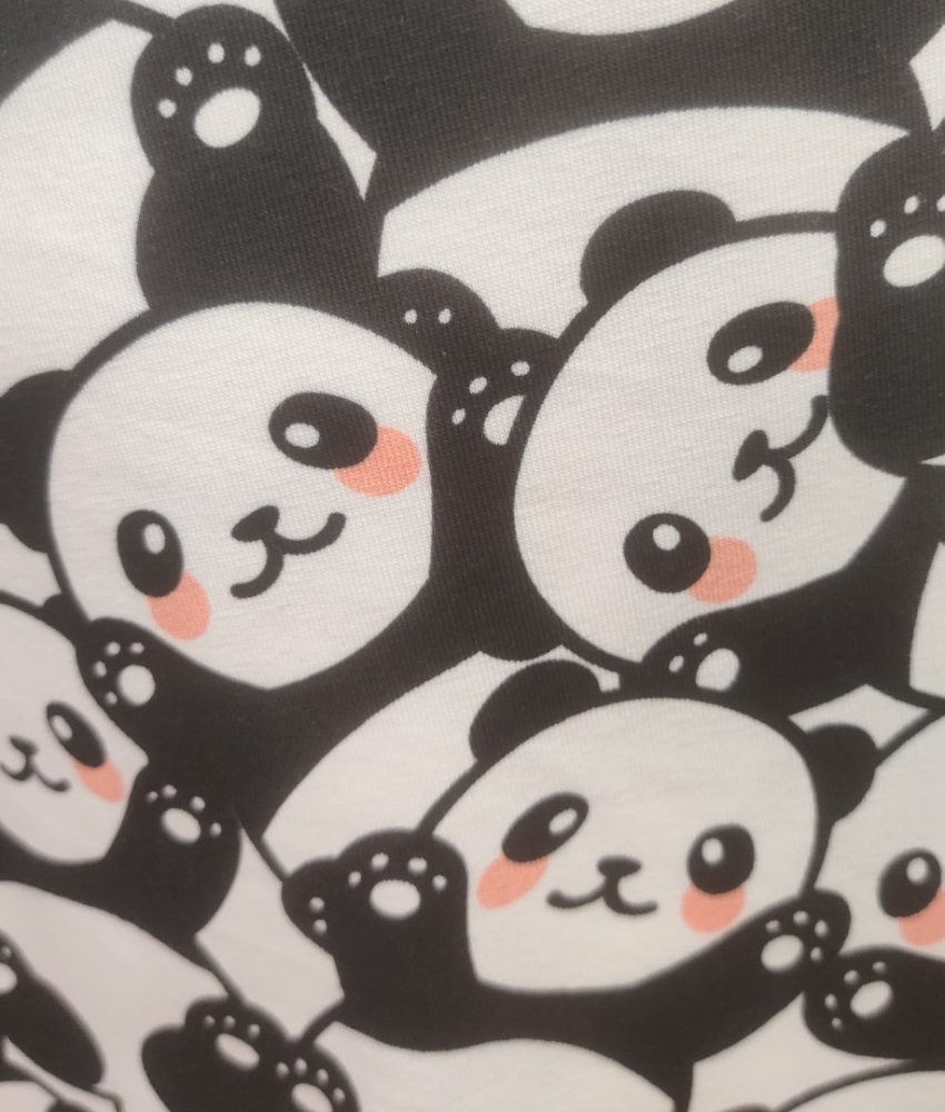 Keiko Panda. Bluse i store størrelser fra Amamiko
