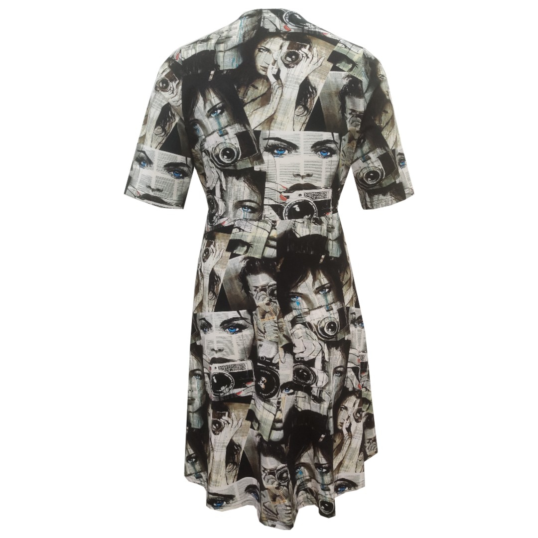 Takasaki Analog Lady. Kjole i store størrelser fra Amamiko