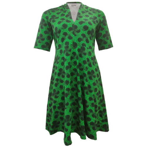 Takasaki Green Spiral. Kjole i store størrelser fra Amamiko