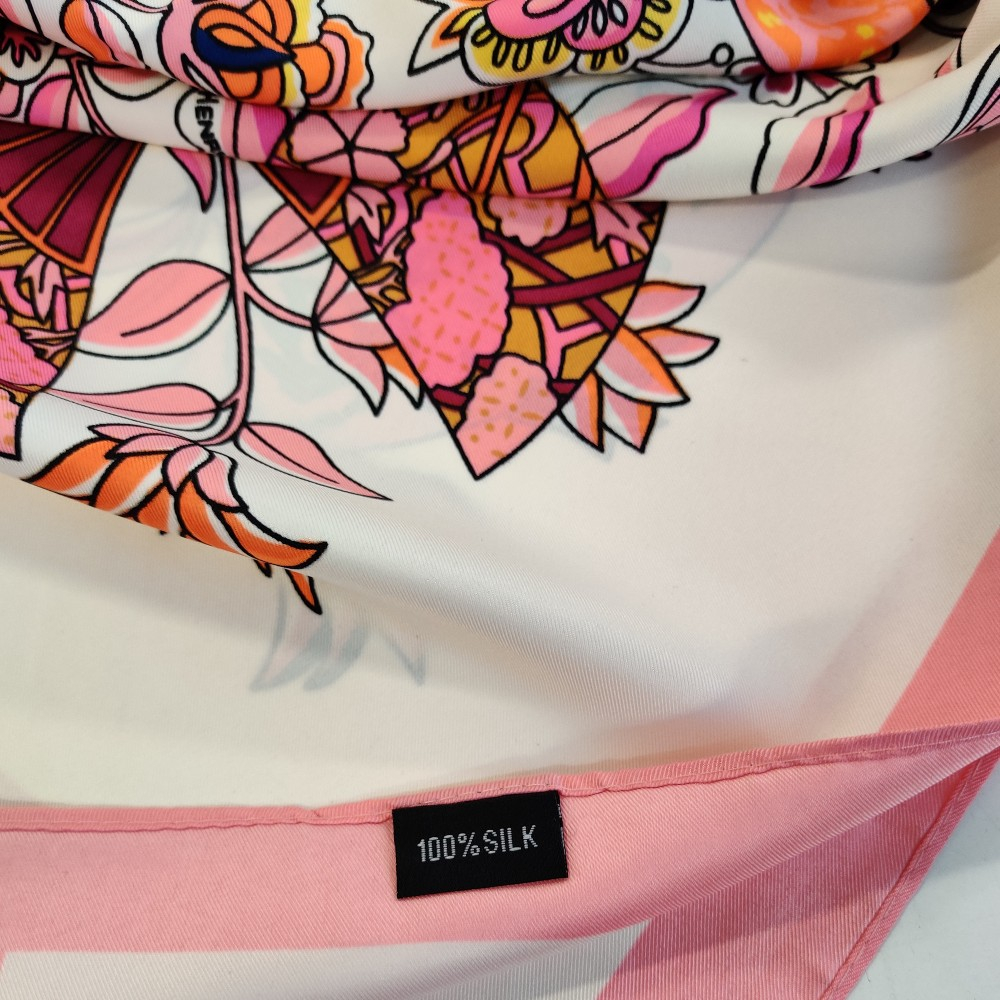 Stort kvadratisk Silke Tørklæde - Hvid Vifte