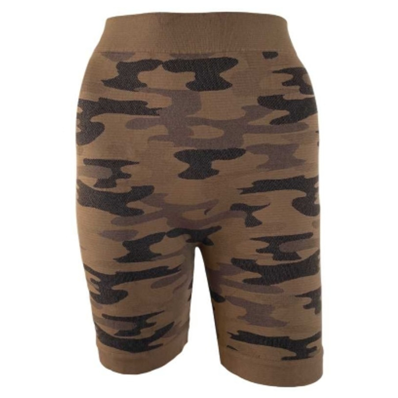 Billede af Plus size shorts med camouflage i Brun - Festival520