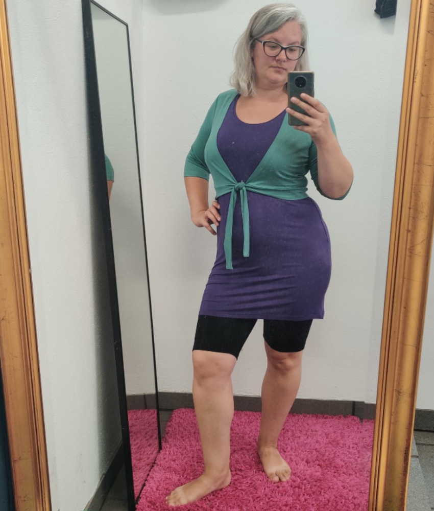 Bamboo Bolero Ocean. Bolero i store størrelser fra Amamiko