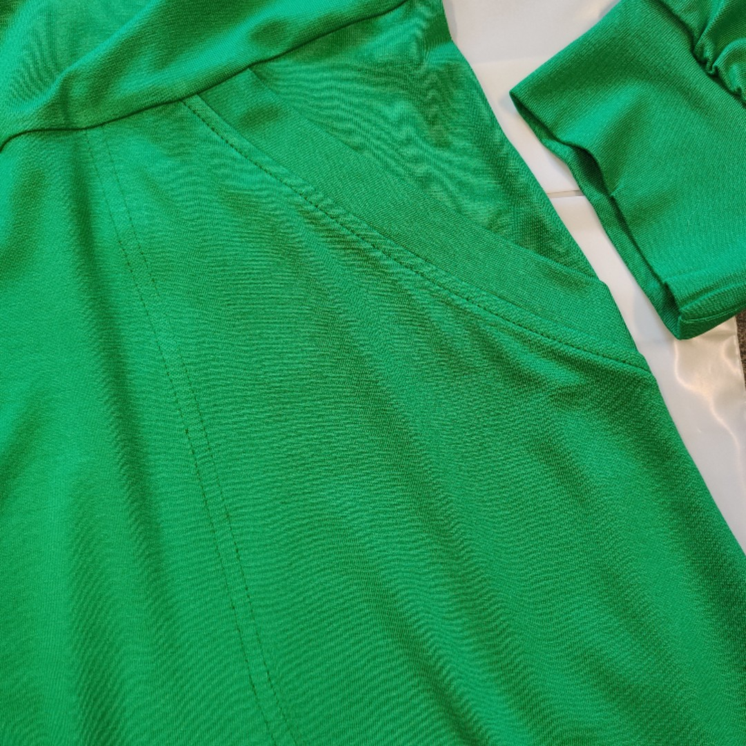 Bamboo Cardigan Green. Cardigan i store størrelser fra Amamiko