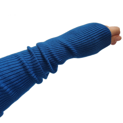 Lange ribstrikkede håndledsvarmere i havblå uld