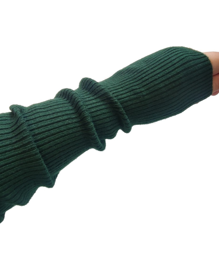Lange ribstrikkede håndledsvarmere i Mørke Grøn uld