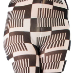 Monochrome Cube. Sort og hvide plus size strømpebukser fra Pamela Mann