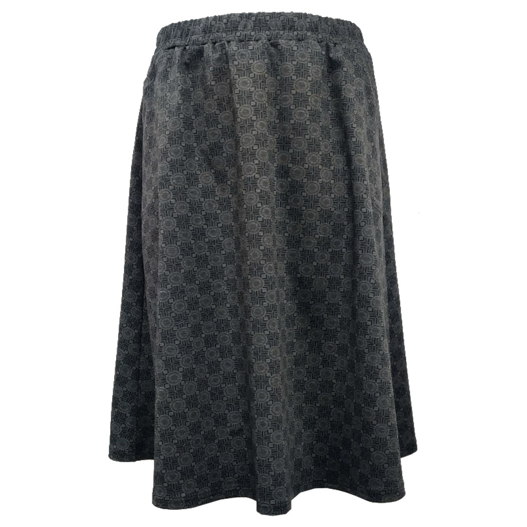 Kyoto Grey Circles. Midi Nederdel i store størrelser fra Amamiko.