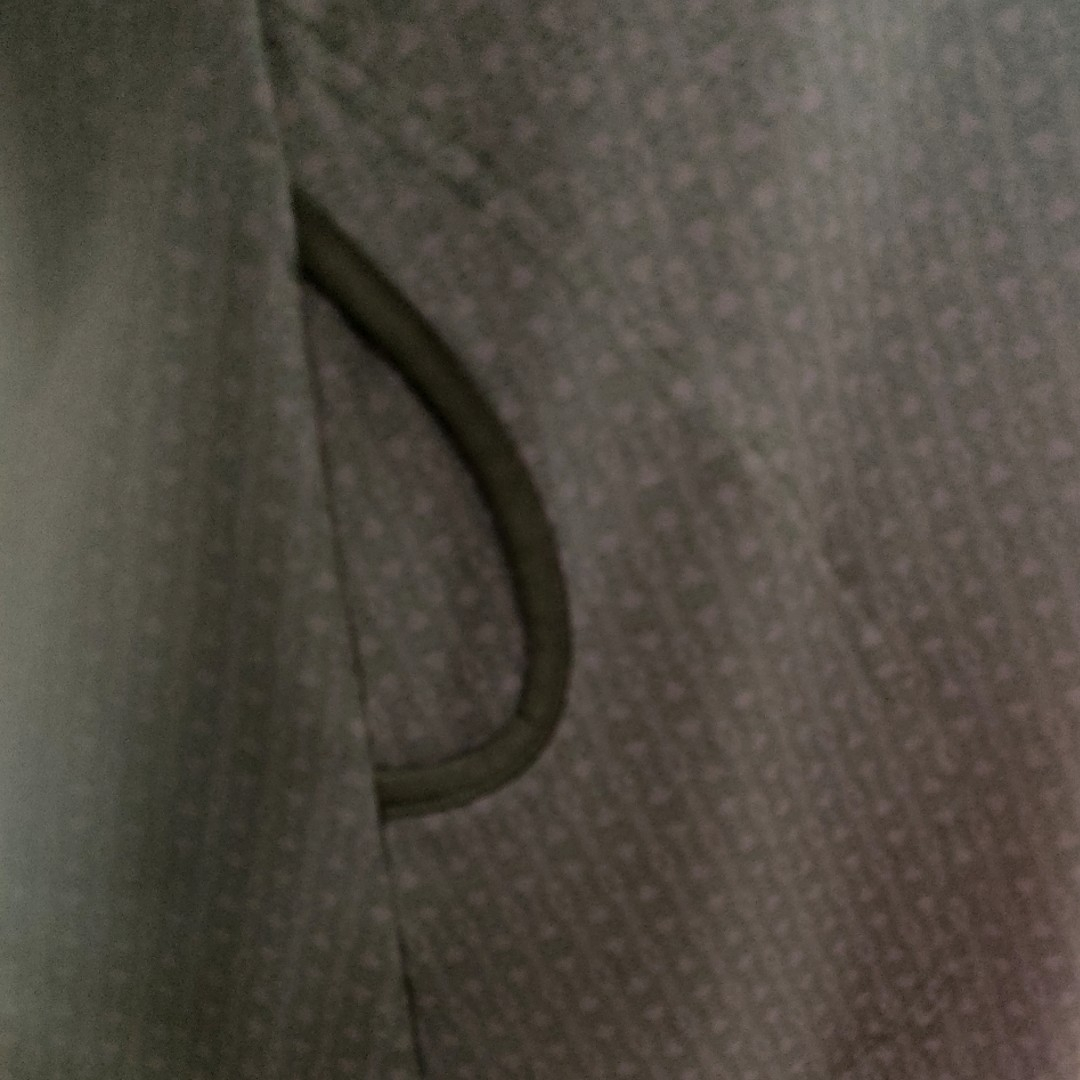 PLUS SIZE Moon A Tiny Bit Of Colour. Sort Kjole i store størrelser fra Amamiko.