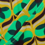 Kyoto Yellow Retro Flower. Midi Nederdel i store størrelser fra Amamiko.