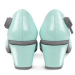 Typewriter. Lyseblå lak pumps fra Hot Chocolate Design