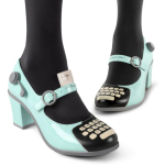 Typewriter. Lyseblå lak pumps fra Hot Chocolate Design