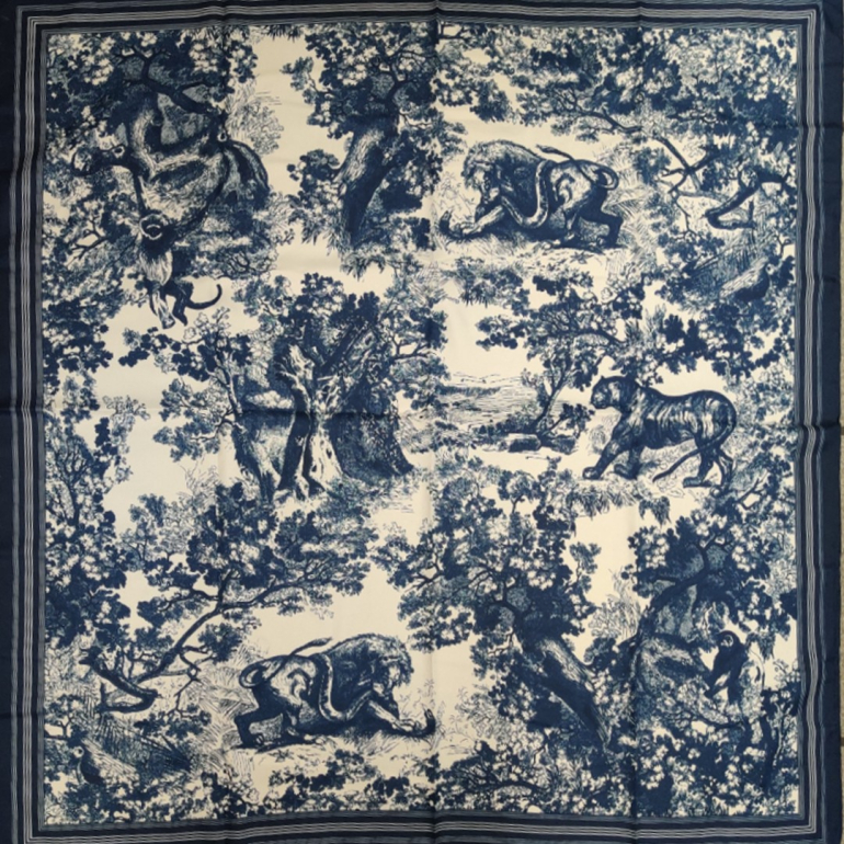 Kvadratisk silke tørklæde i blå og hvid. Blå Jungle