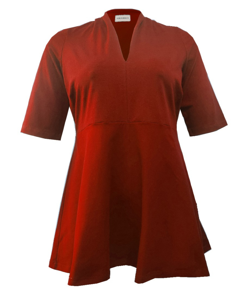 Sendai Red. Plus size peplum bluse fra Amamiko