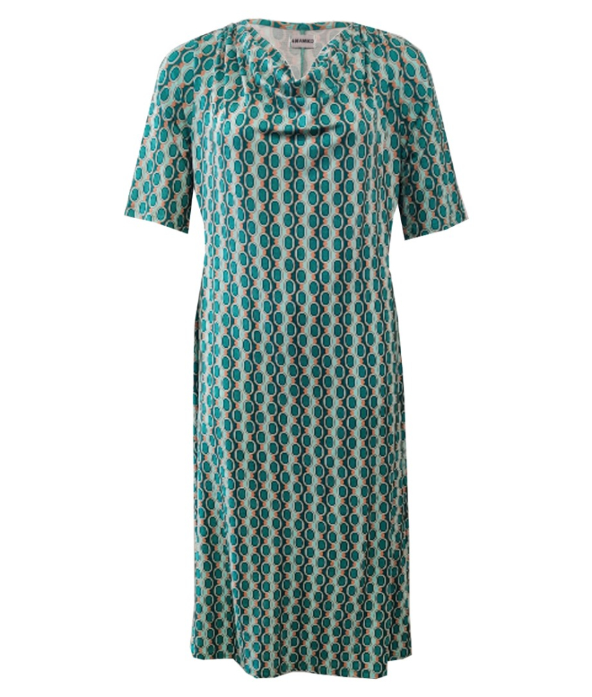 Trixia Retro Pearls Turquoise. Plus size kjole med vandfald
