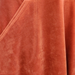 Takasaki Terra Velvet. Plus size Velour kjole fra Amamiko