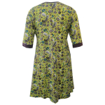 Tokyo Don't Stop The Music. Plus size kjole fra Amamiko.