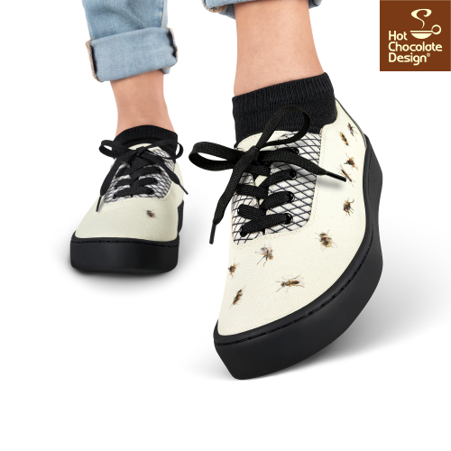 Buzzing Sneakers fra Hot Chocolate Design