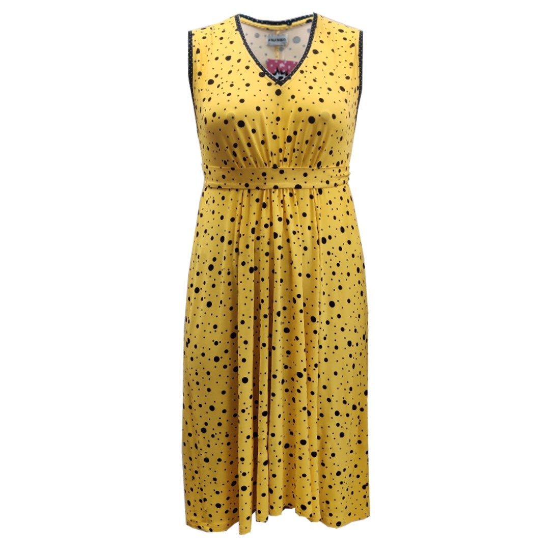 Gul plus size sommerkjole med sorte prikker. Moon Yellow Dot