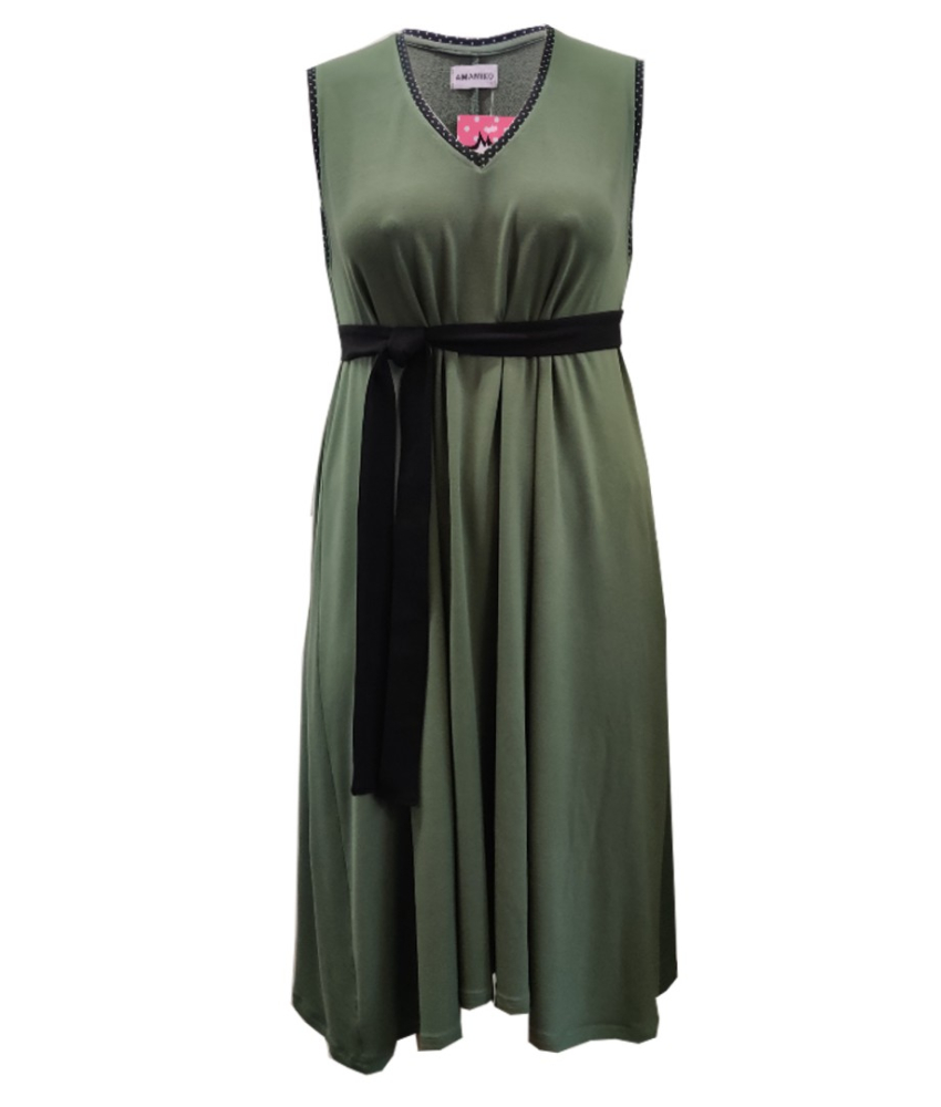Grøn plus size sommerkjole i modal. Moon Soft Moss