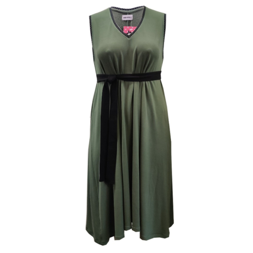 Grøn plus size sommerkjole i modal. Moon Soft Moss