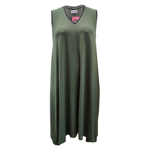 Grøn plus size sommerkjole i modal. Moon Soft Moss