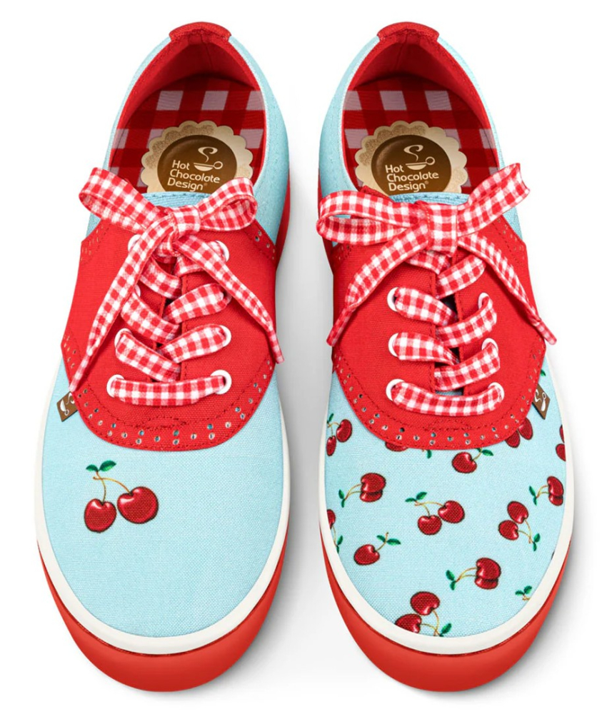 Cherry Blue Sneakers fra Hot Chocolate Design