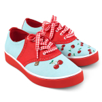 Cherry Blue Sneakers fra Hot Chocolate Design