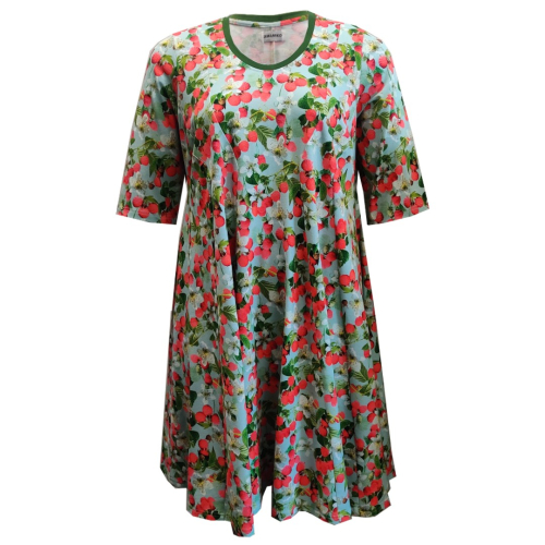 Ojo Raspberry. Plus size kjole fra Amamiko.