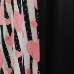 A-formet plus size kjole med striber og hjerter. Tulla Hearts n' Stripes