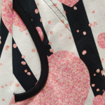 A-formet plus size kjole med striber og hjerter. Tulla Hearts n' Stripes