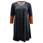 Løs Grå Plus Size kjole med prikker. Ojo Grey Dot