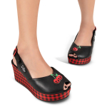 Death Cherry Sandaler fra Hot Chocolate Design