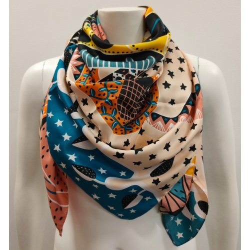 Silke Tørklæde 135 cm. x 135 cm. | Koral hest