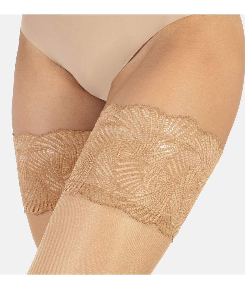Nude selvsiddende Plus Size strømper - Versailles 20 denier