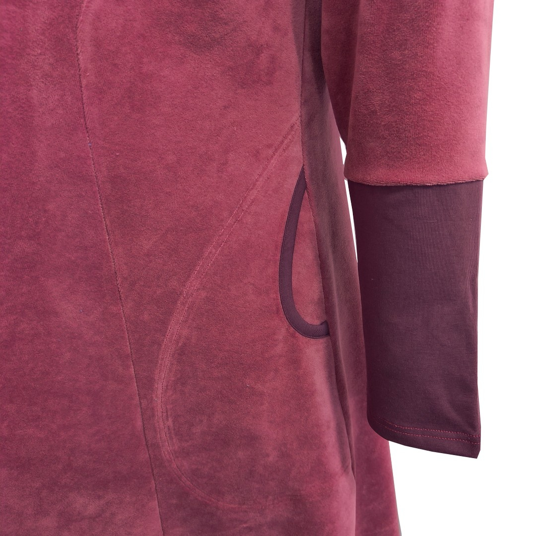 Løs plus size velour kjole - Emi Rosa Velvet