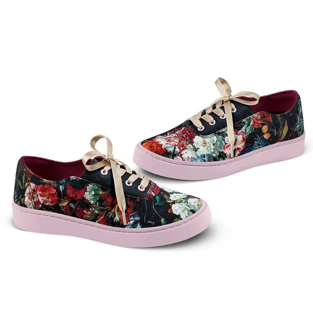 Charlotte Sneakers fra Hot Chocolate Design