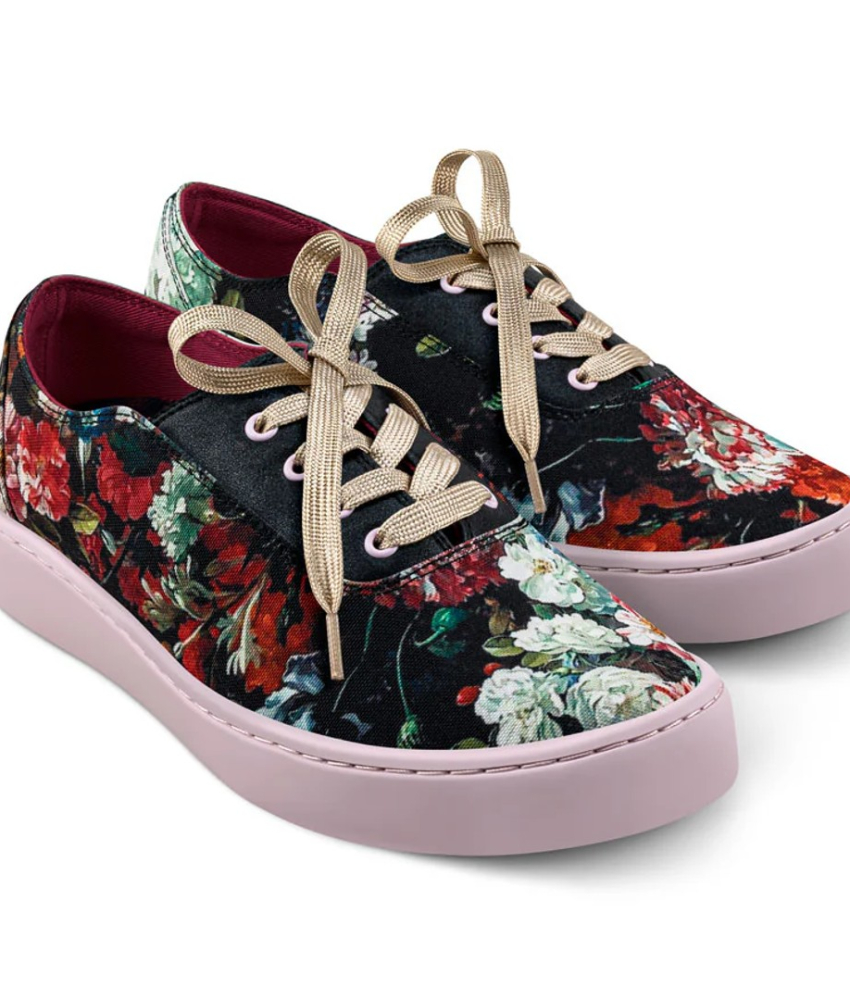 Charlotte Sneakers fra Hot Chocolate Design