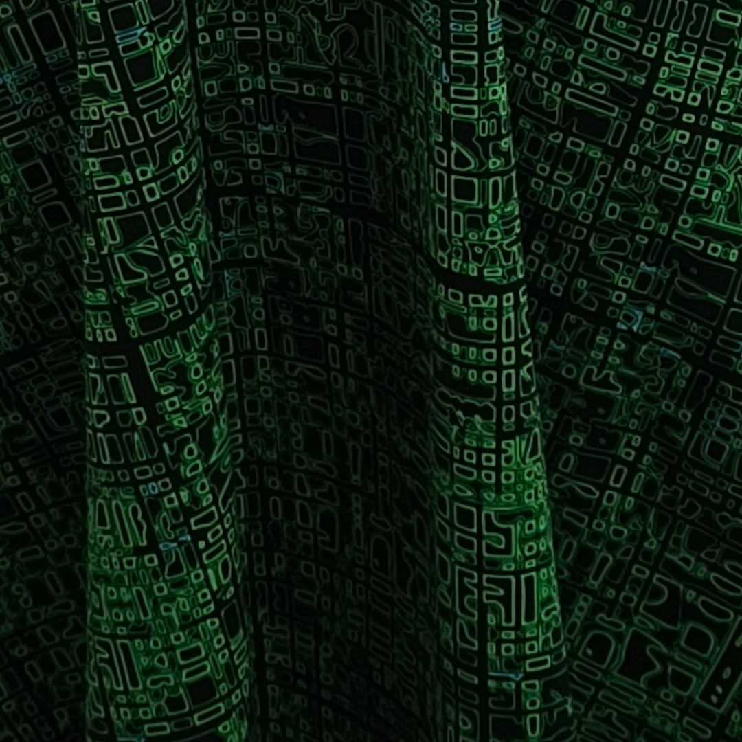 Grøn plus size kjole med empiresnit. Bika Matrix