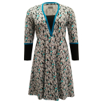 Plus size kjole med empiresnit og pingviner | Ama Penguin