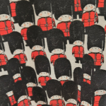 Plus size kjole med empiresnit og garder | Ama Guards