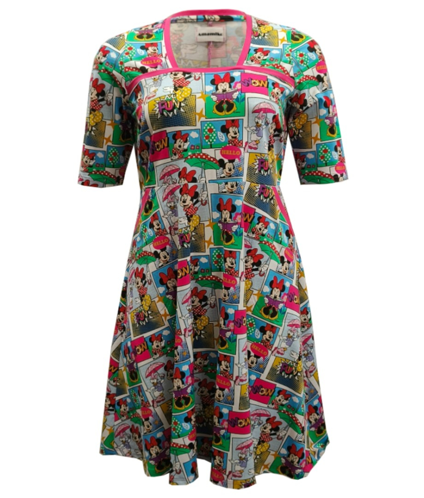 Limited edition plus size kjole med tegneserie. Genkei Friendship