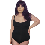 Sort plus size bodystocking fra Pamela Mann med stram-in-effekt