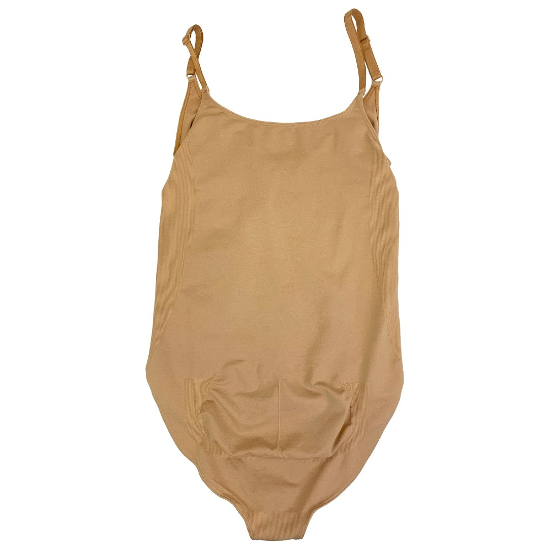 Nude plus size bodystocking med stram-in-effekt