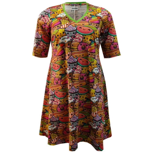 Pastelfarvet A-formet plus size kjole med snacks