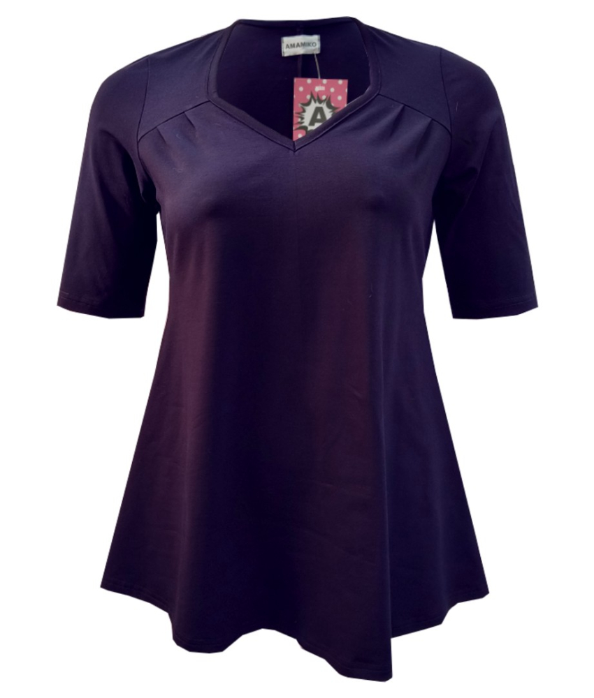 Hoshi Purple. Plus size bluse med A-form fra Amamiko