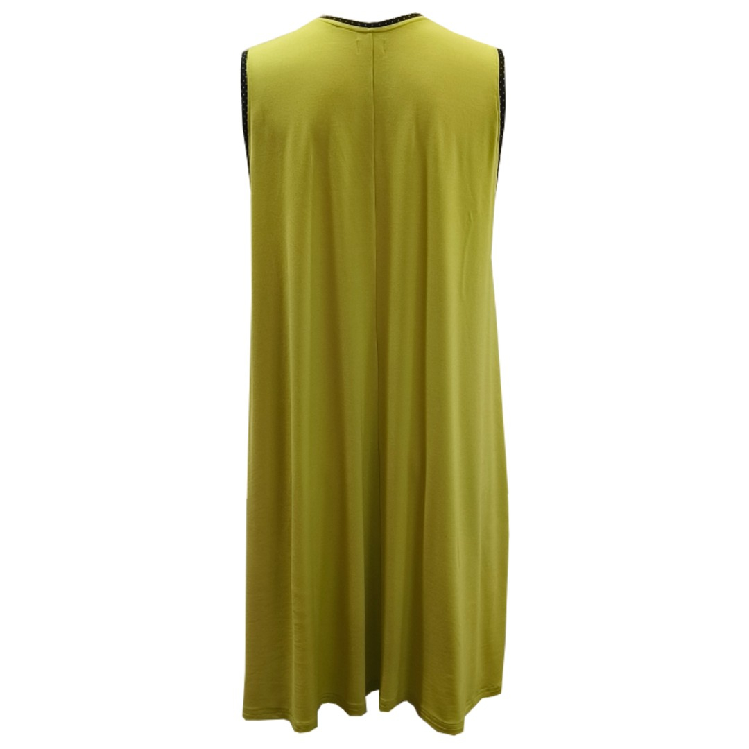Lime grøn plus size sommerkjole i modal. Moon Soft Lime