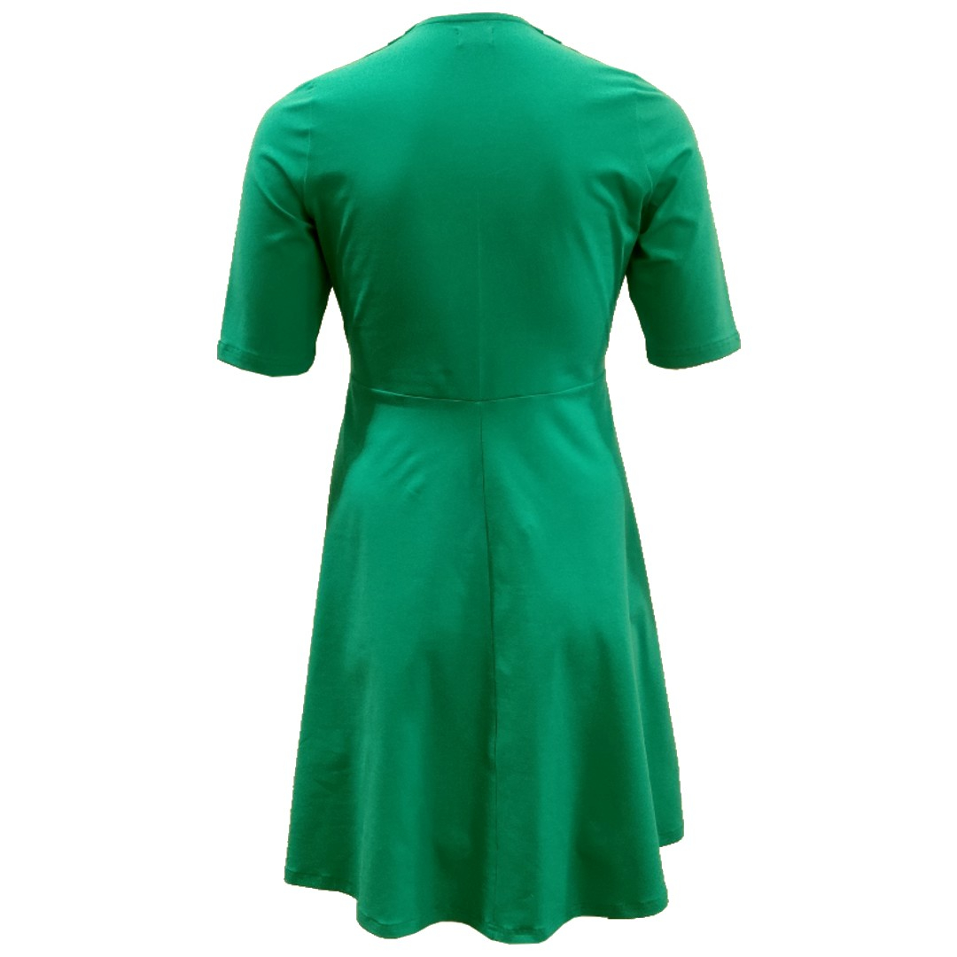 Takasaki Emerald Green. Kjole i store størrelser fra Amamiko