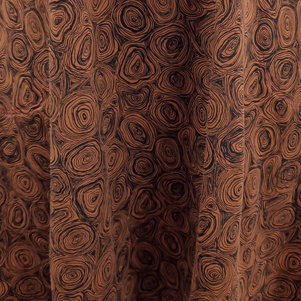 A-formet plus size kjole i brun med doodles - Tokyo Chocolate Doodles