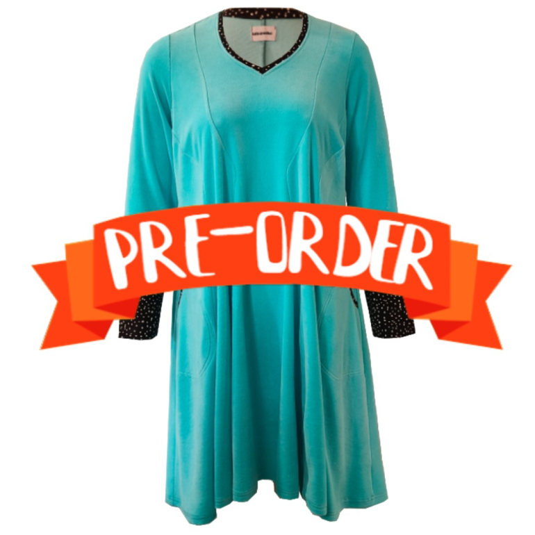 Løs plus size velour kjole - Emi Ice Blue Velvet